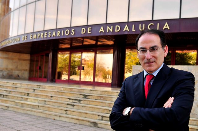 Artículo del Presidente de CEA publicado en la revista de la Diócesis de Málaga número 934