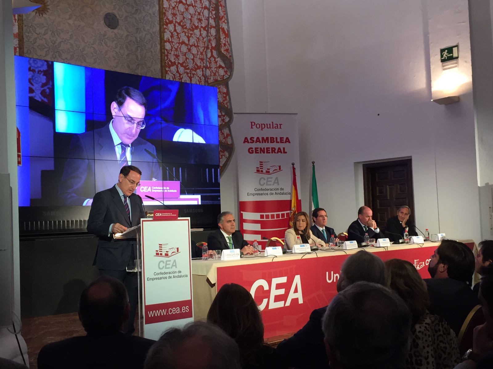 Casi medio millar de empresarios asistieron en Antequera al III Foro Empresarial sobre la Digitación en la empresa